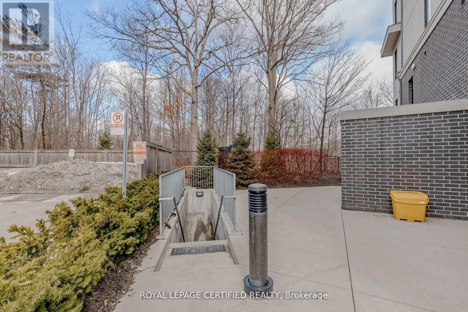 16 - 3483 Widdecombe Way, Mississauga, Ontario  L5L 0B8 - Photo 47 - W12976664