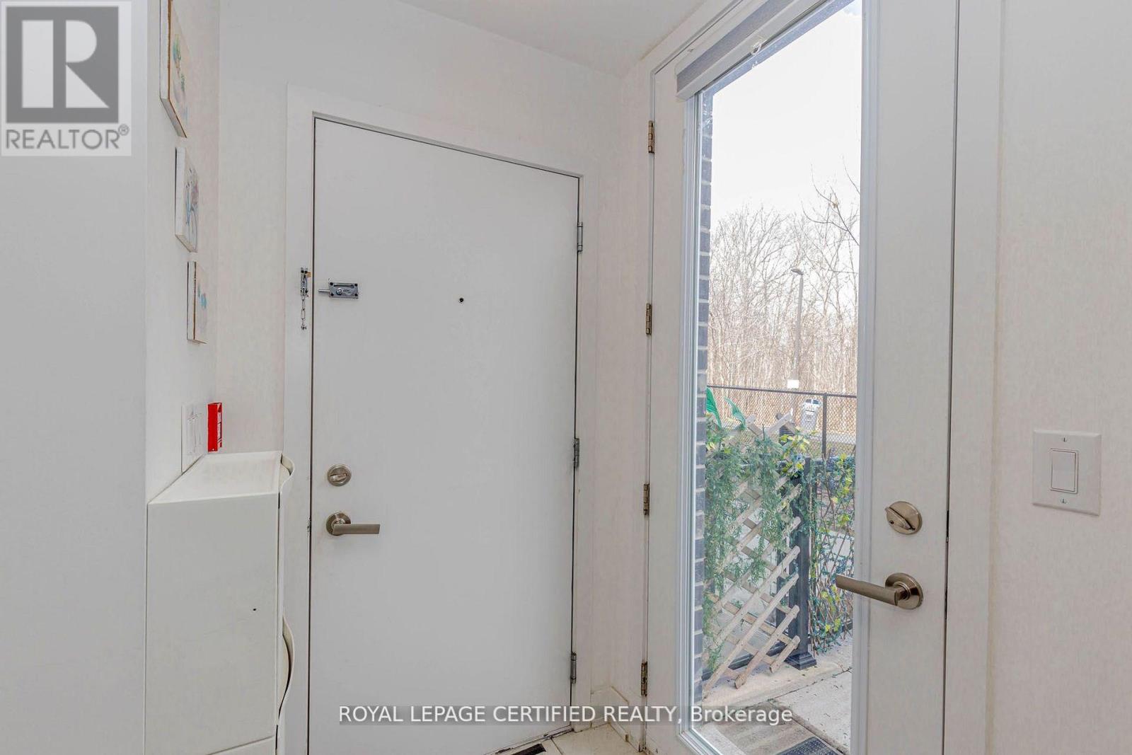 16 - 3483 Widdecombe Way, Mississauga, Ontario  L5L 0B8 - Photo 7 - W12976664