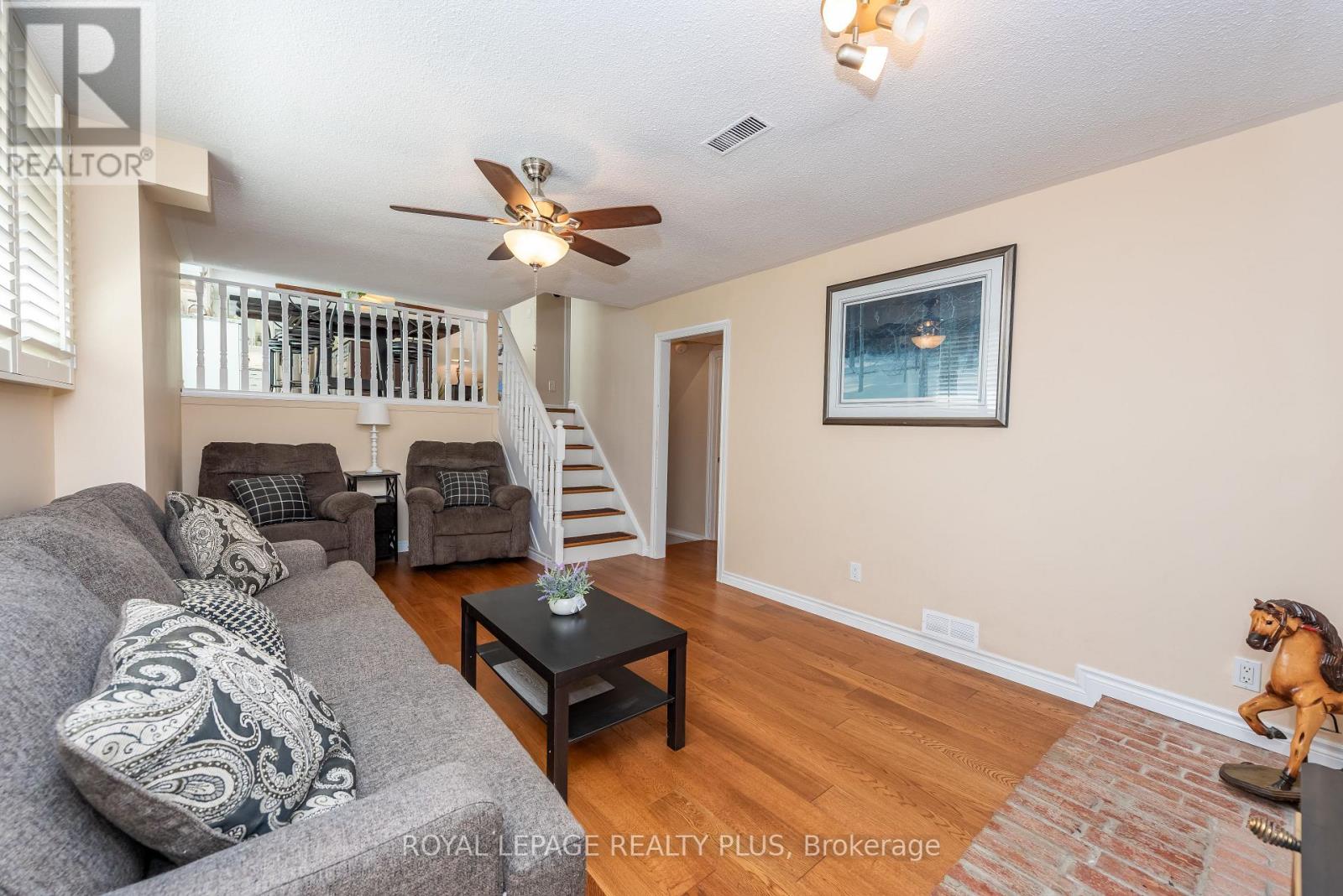 26 Larry Street, Caledon, Ontario  L7C 1K8 - Photo 21 - W12976666