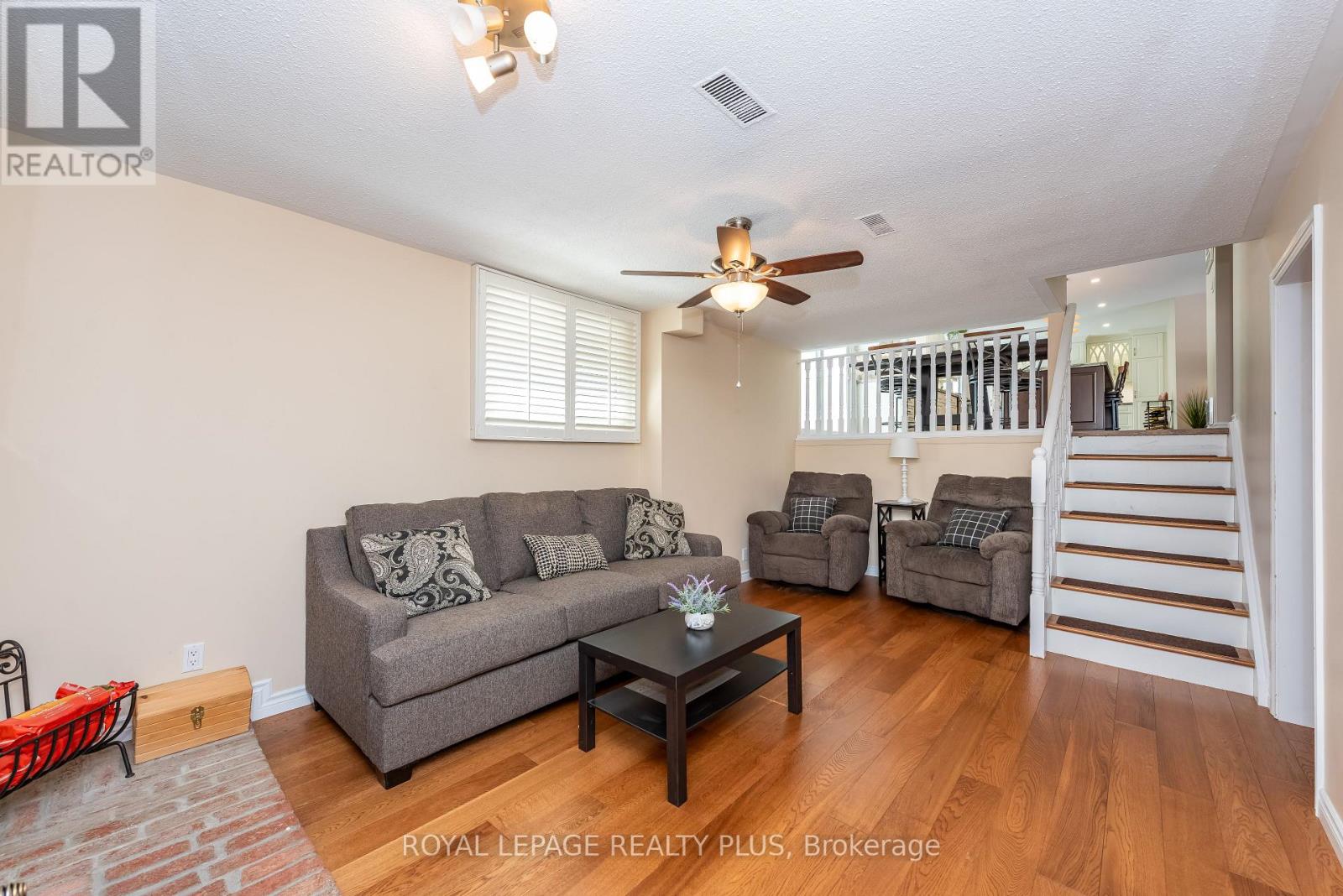 26 Larry Street, Caledon, Ontario  L7C 1K8 - Photo 22 - W12976666