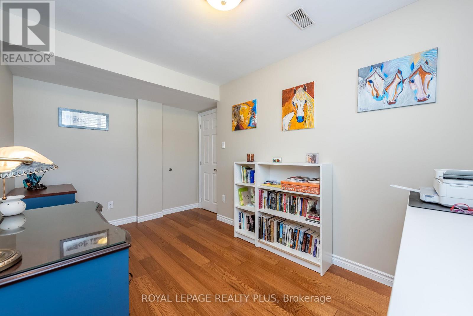 26 Larry Street, Caledon, Ontario  L7C 1K8 - Photo 24 - W12976666