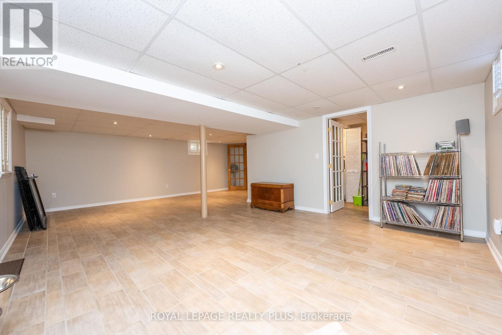 26 Larry Street, Caledon, Ontario  L7C 1K8 - Photo 28 - W12976666