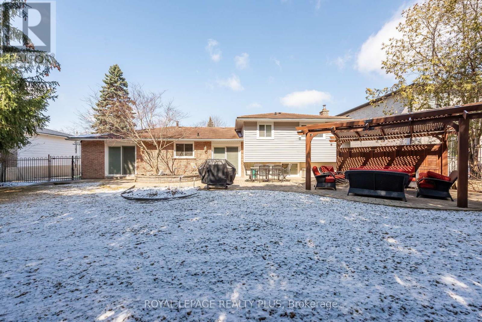 26 Larry Street, Caledon, Ontario  L7C 1K8 - Photo 36 - W12976666