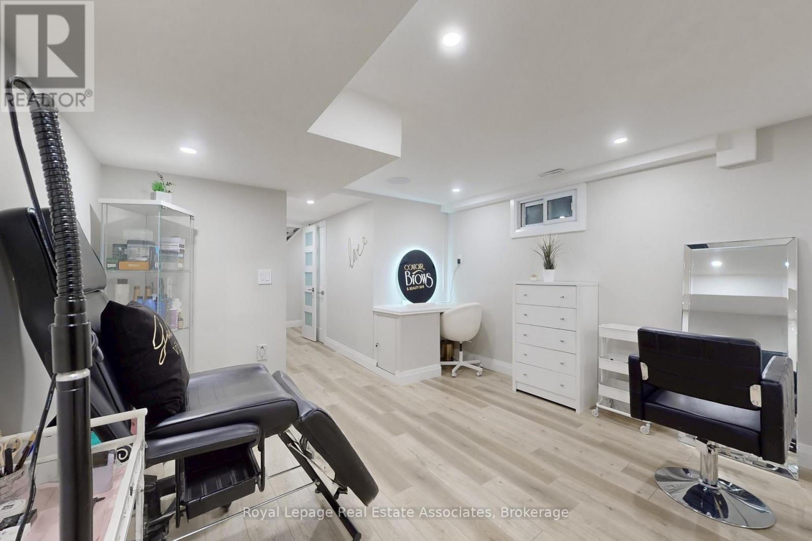 6006 Sundance Place, Mississauga, Ontario  L5N 2B4 - Photo 36 - W12976676