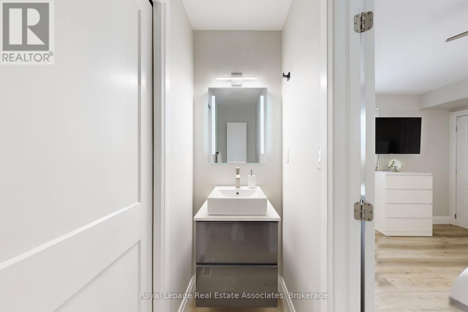 6006 Sundance Place, Mississauga, Ontario  L5N 2B4 - Photo 50 - W12976676