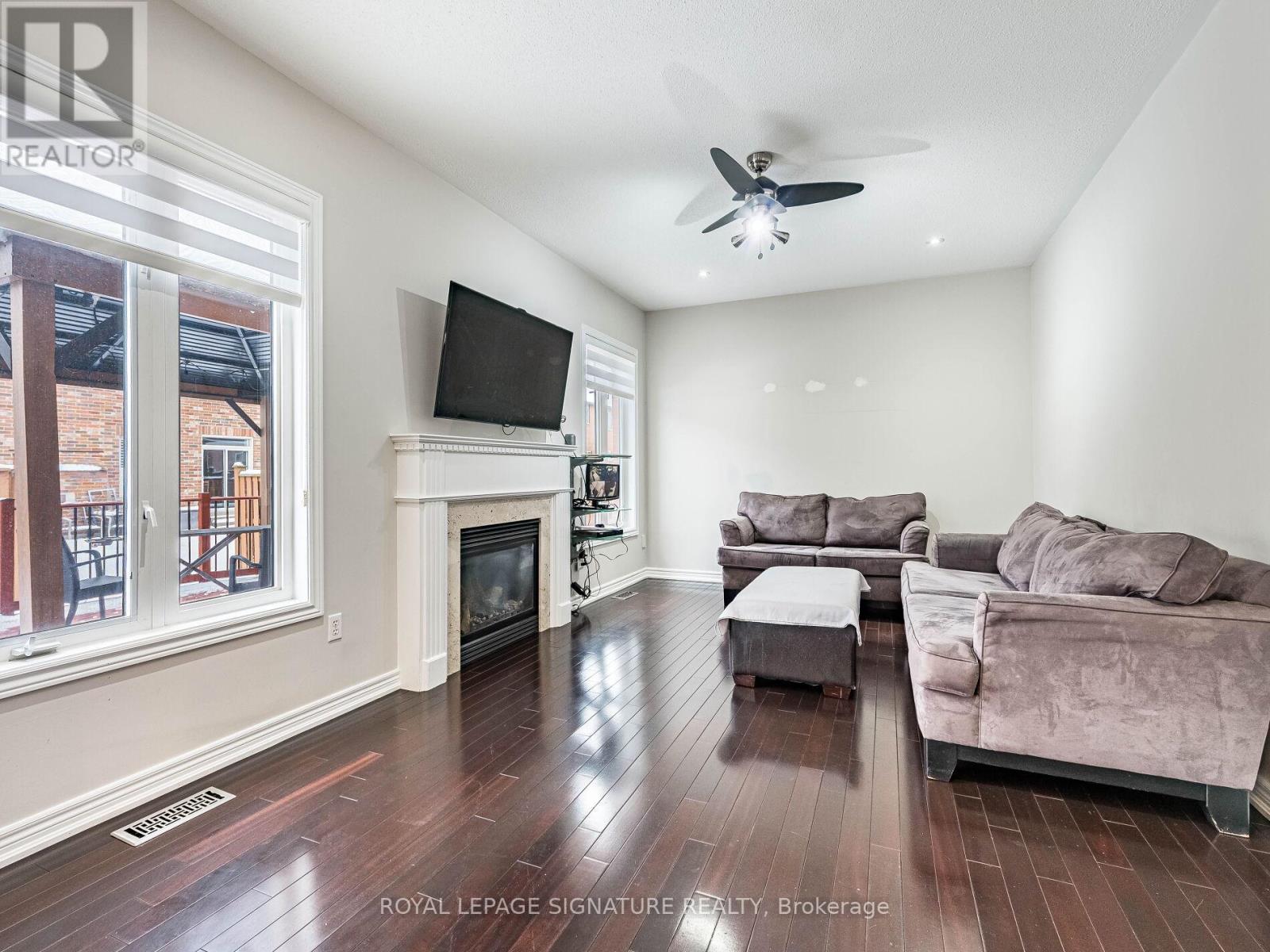 27 Permafrost Drive, Brampton, Ontario  L6R 3M4 - Photo 17 - W12976700