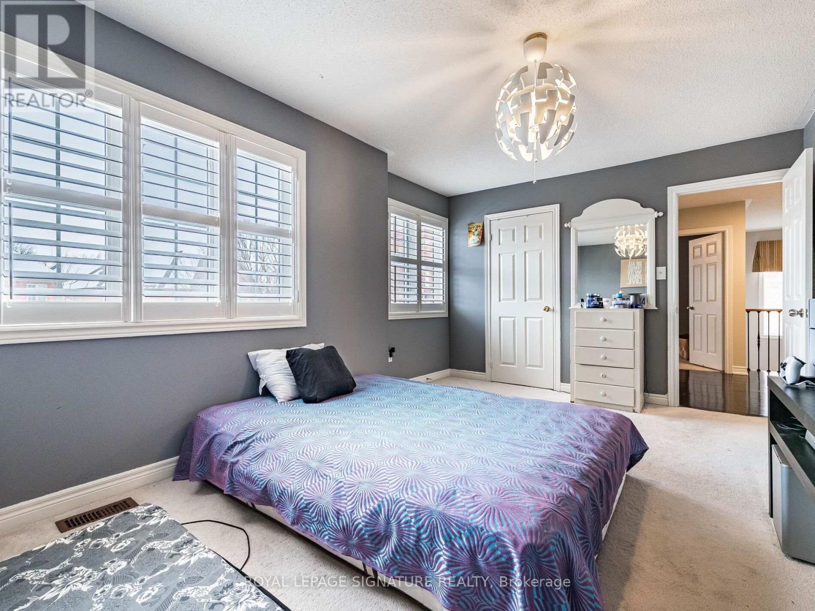 27 Permafrost Drive, Brampton, Ontario  L6R 3M4 - Photo 31 - W12976700