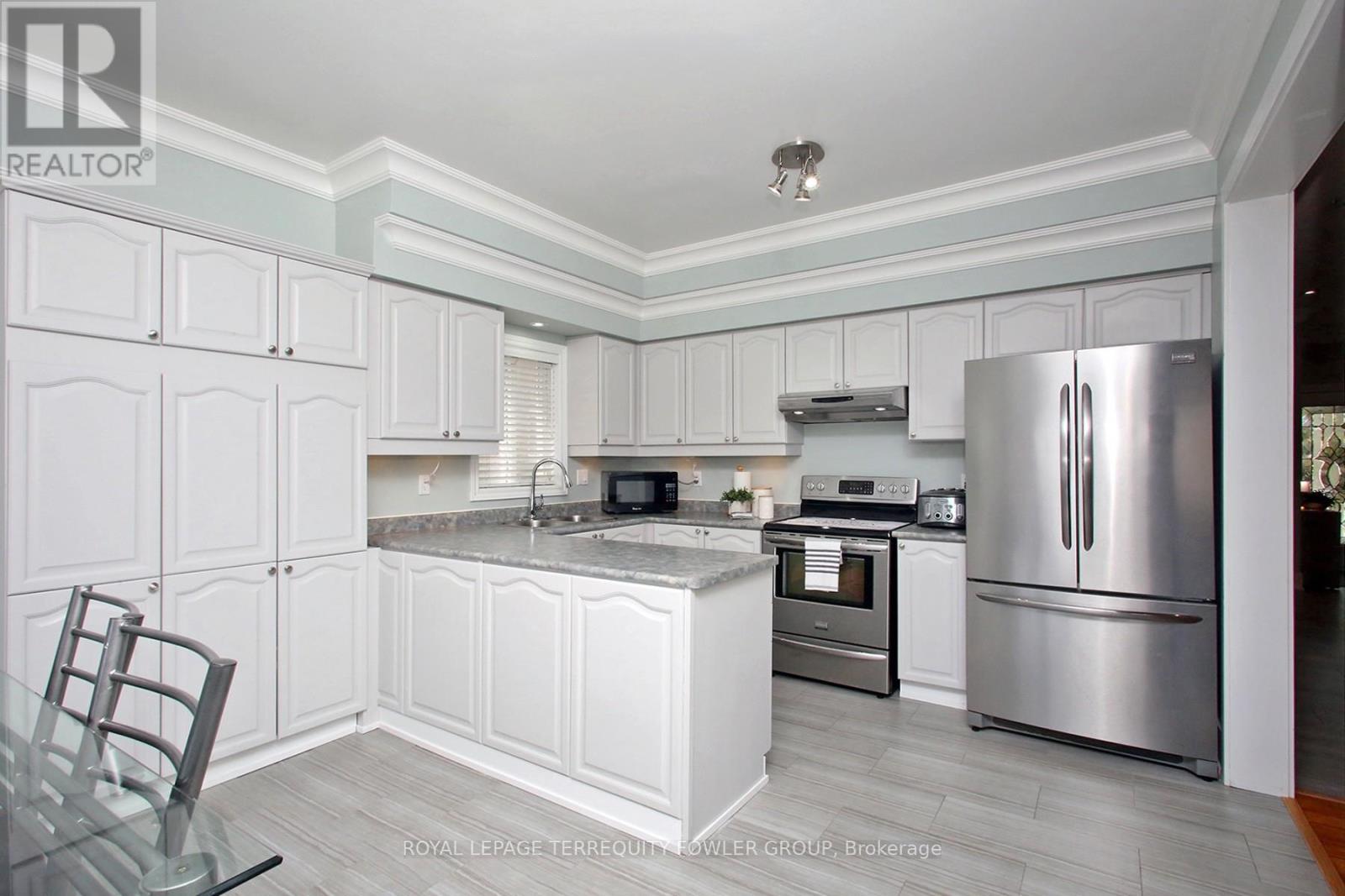 3 Frustac Trail, Caledon, Ontario  L7E 2A9 - Photo 16 - W12976734