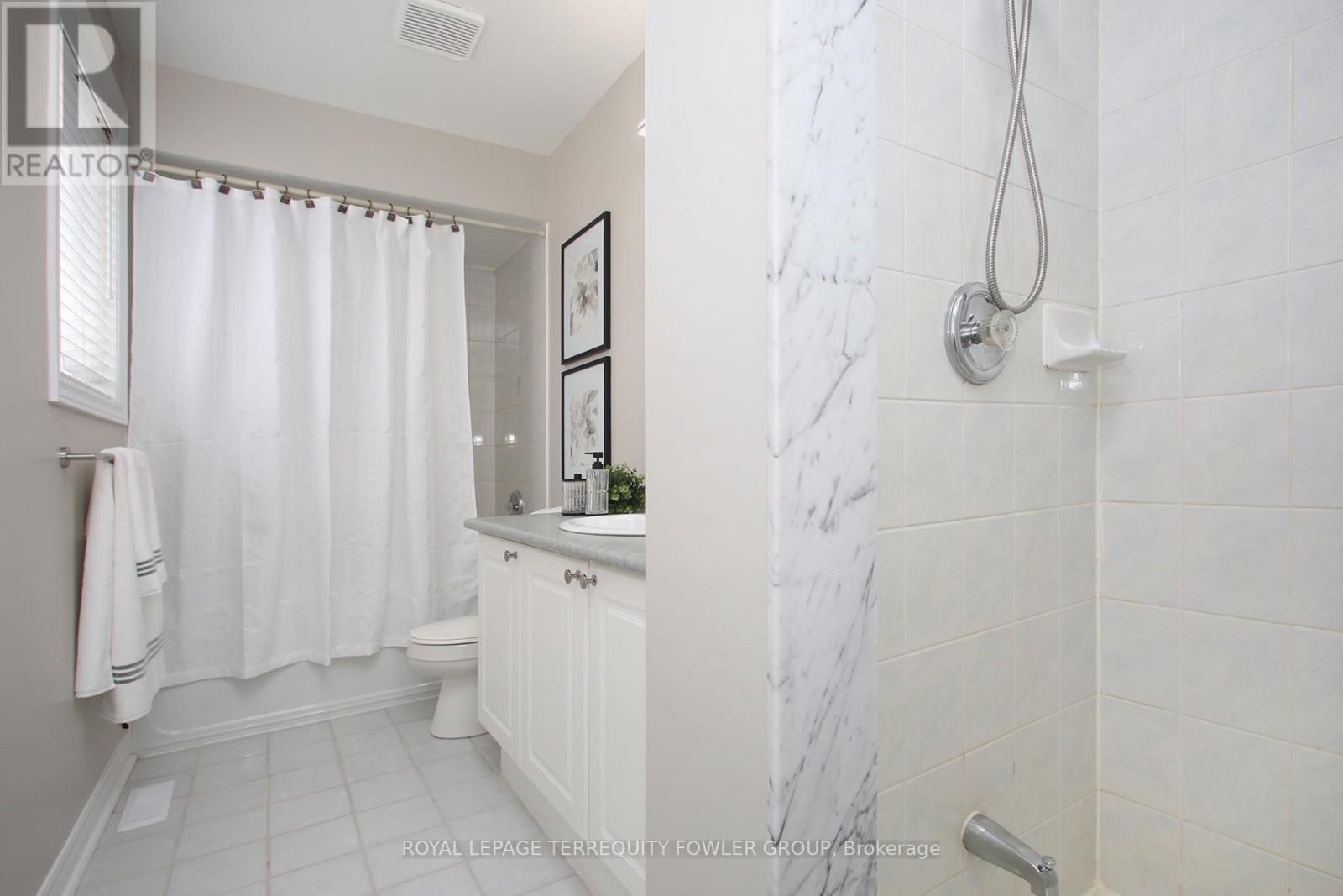 3 Frustac Trail, Caledon, Ontario  L7E 2A9 - Photo 27 - W12976734