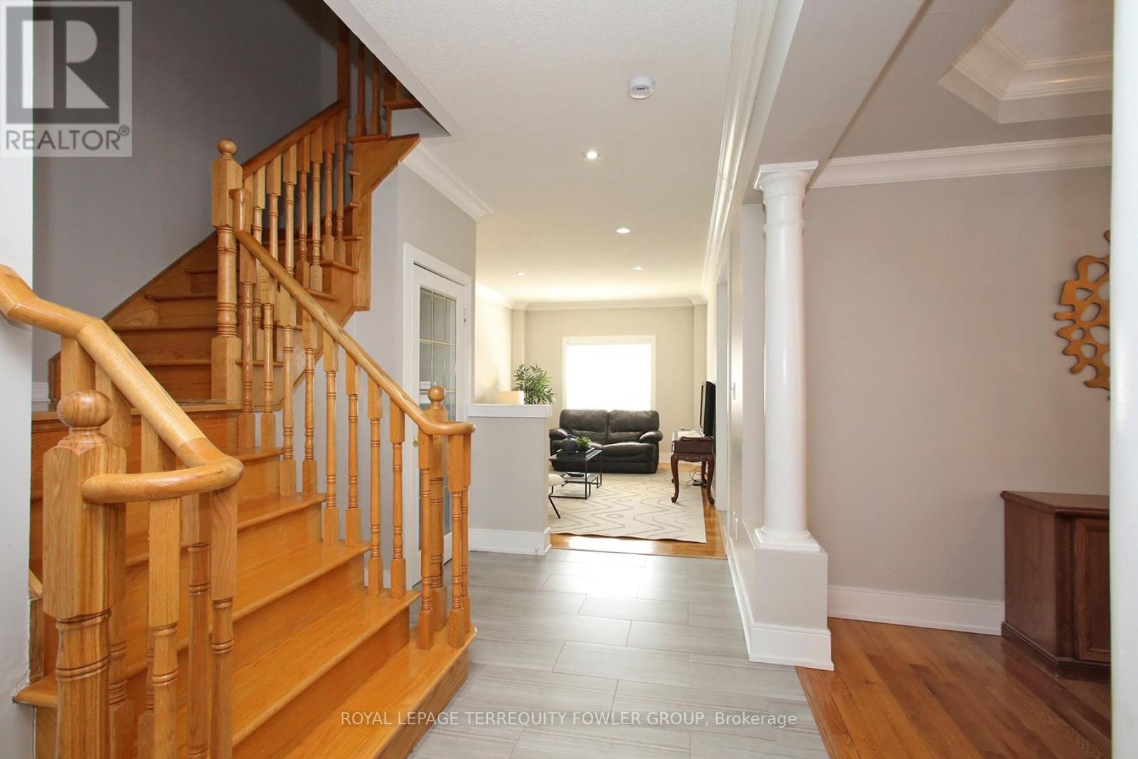 3 Frustac Trail, Caledon, Ontario  L7E 2A9 - Photo 5 - W12976734