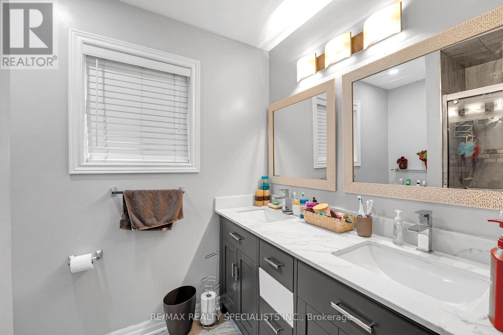 20 Silktop Trail, Brampton, Ontario  L6R 2K4 - Photo 31 - W12976760
