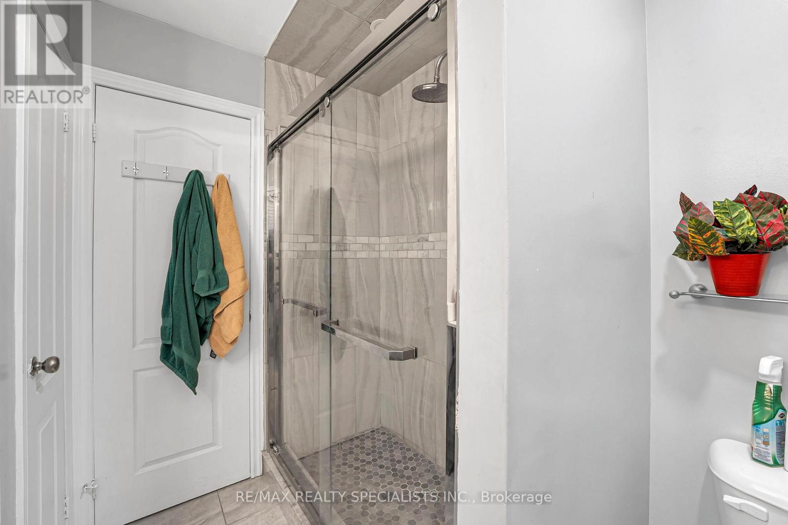 20 Silktop Trail, Brampton, Ontario  L6R 2K4 - Photo 32 - W12976760