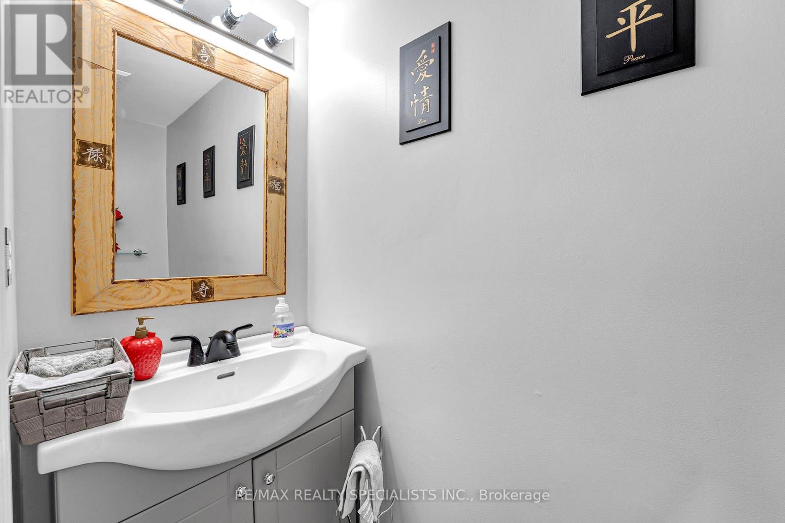20 Silktop Trail, Brampton, Ontario  L6R 2K4 - Photo 33 - W12976760