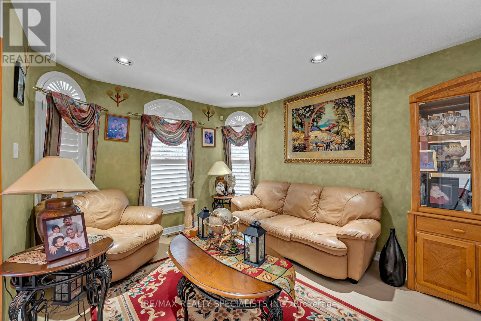 20 Silktop Trail, Brampton, Ontario  L6R 2K4 - Photo 7 - W12976760