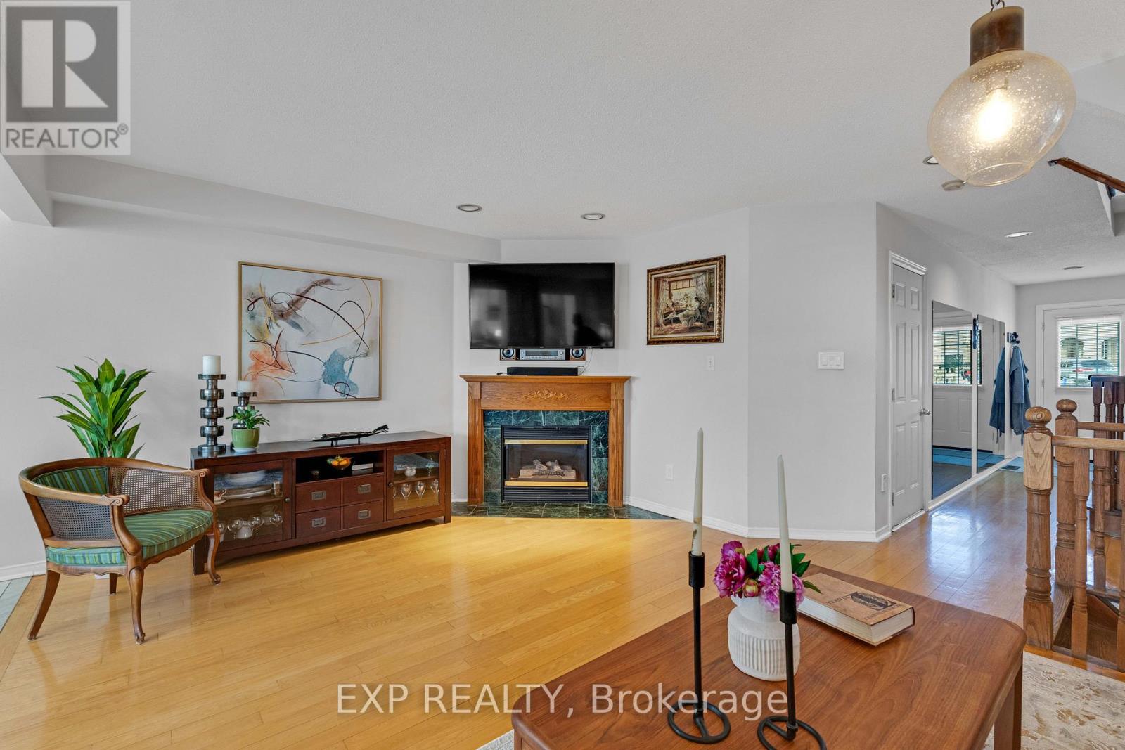 53 - 455 Apache Court, Mississauga, Ontario  L4Z 3W8 - Photo 8 - W12976770