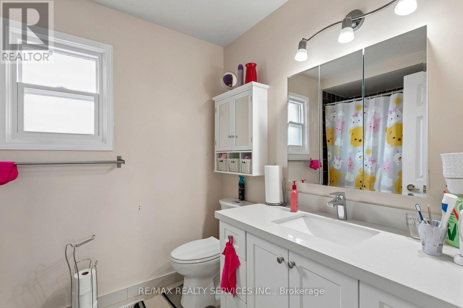 16 Major William Sharpe Drive E, Brampton, Ontario  L6X 3K3 - Photo 31 - W12976788