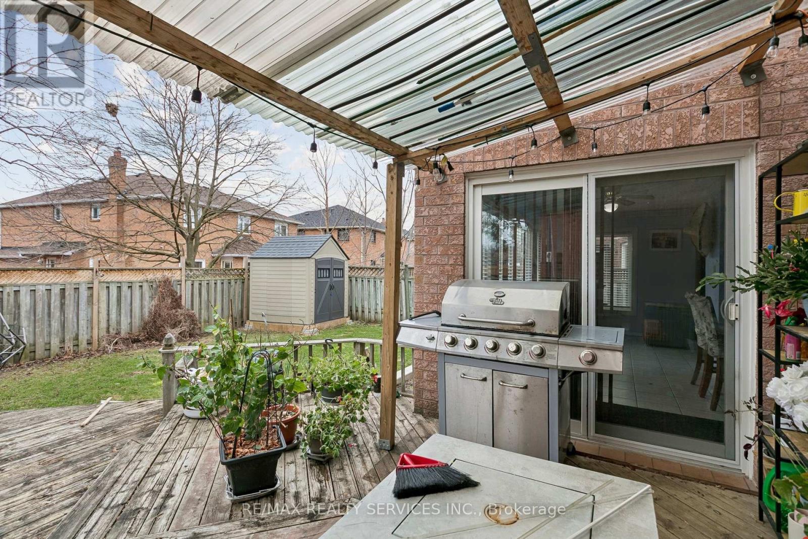 16 Major William Sharpe Drive E, Brampton, Ontario  L6X 3K3 - Photo 49 - W12976788