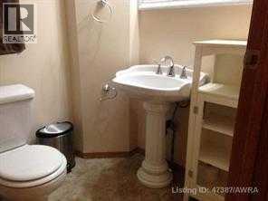 804 10 Street, Fox Creek, Alberta  T0H 1P0 - Photo 9 - A2300237