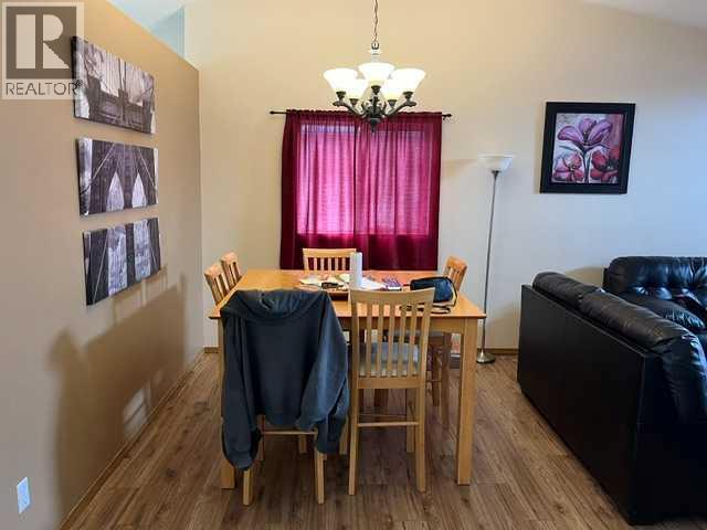 804 10 Street, Fox Creek, Alberta  T0H 1P0 - Photo 5 - A2300237