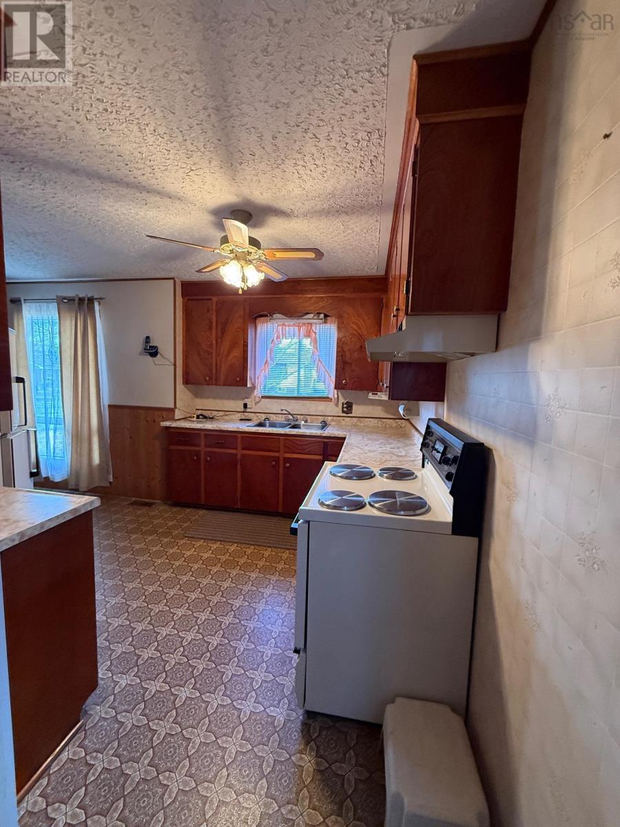 7 Pinehurst Avenue, Bridgewater, Nova Scotia  B4V 3G6 - Photo 10 - 202606805