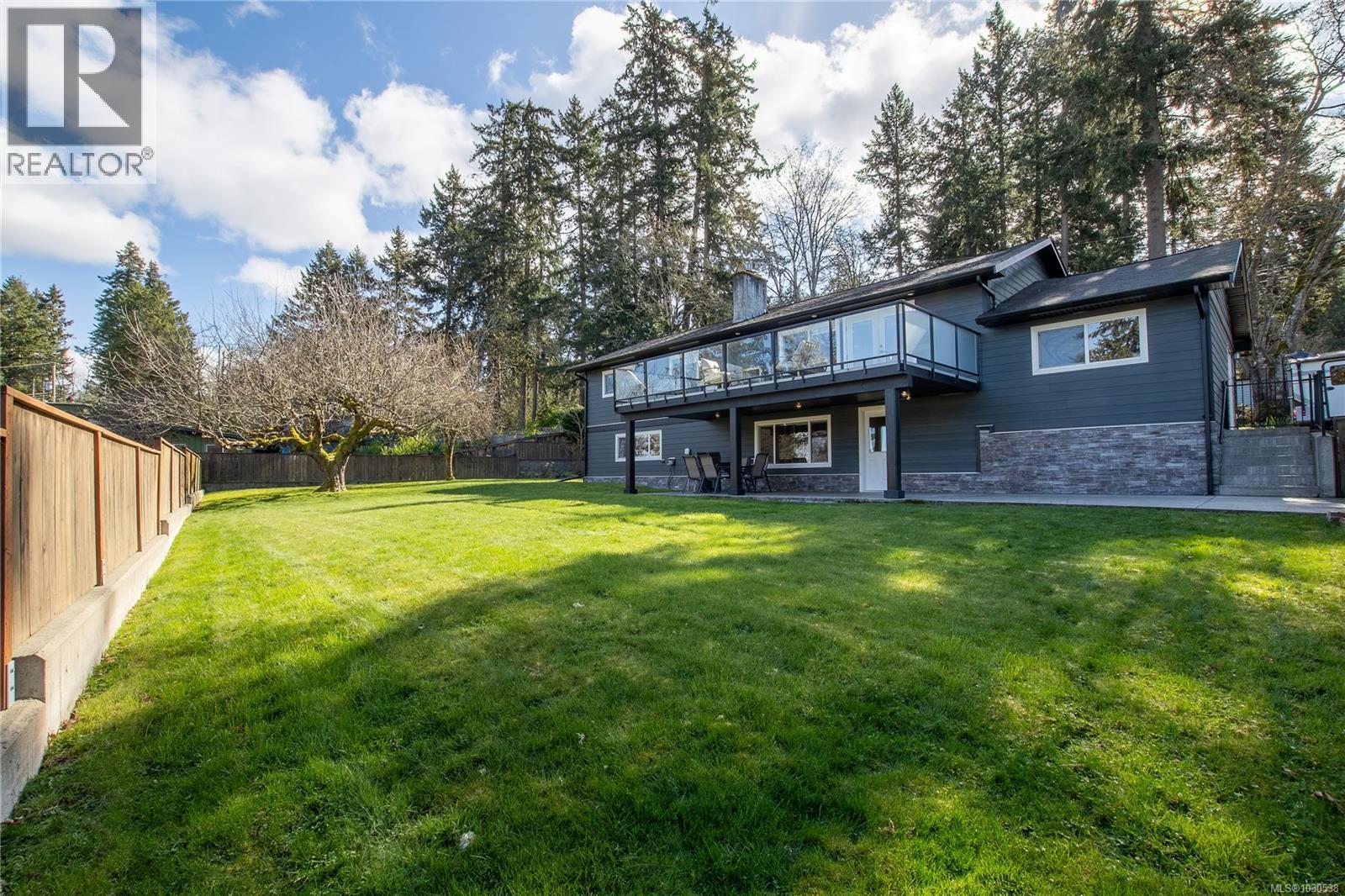 1655 Maple Bay Rd, Duncan, British Columbia