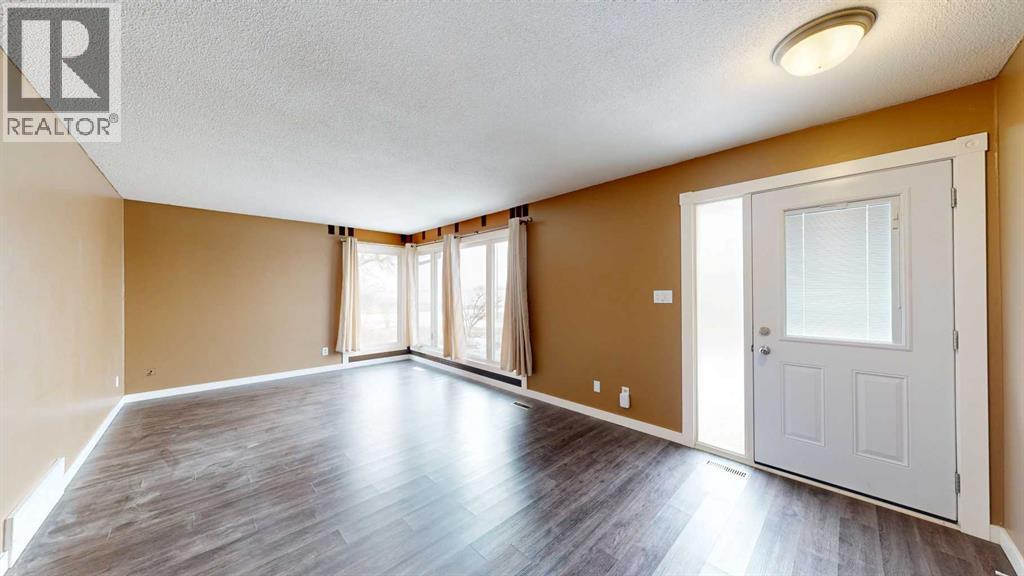 41224 Hwy 850, Rural Stettler No. 6, Alberta  T0B 1H0 - Photo 3 - A2299128