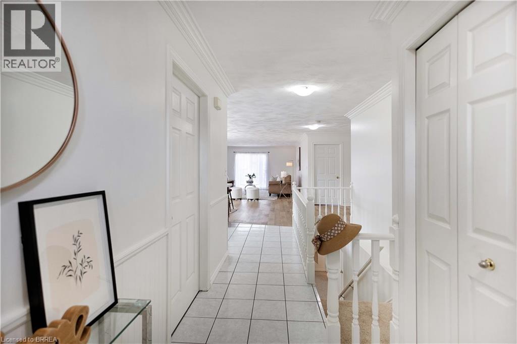 570 West Street Unit# 11, Brantford, Ontario  N3R 7Y7 - Photo 3 - 40818938