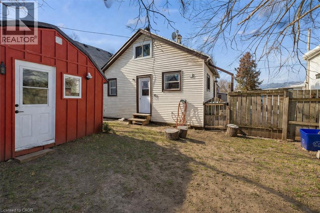 8 Tasker Street, St. Catharines, Ontario  L2R 3Z8 - Photo 22 - 40818739