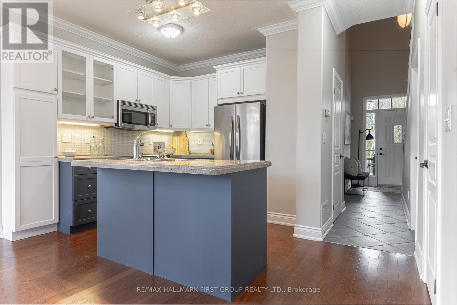 101 - 300 D'arcy Street, Cobourg, Ontario  K9A 0A2 - Photo 7 - X12976890