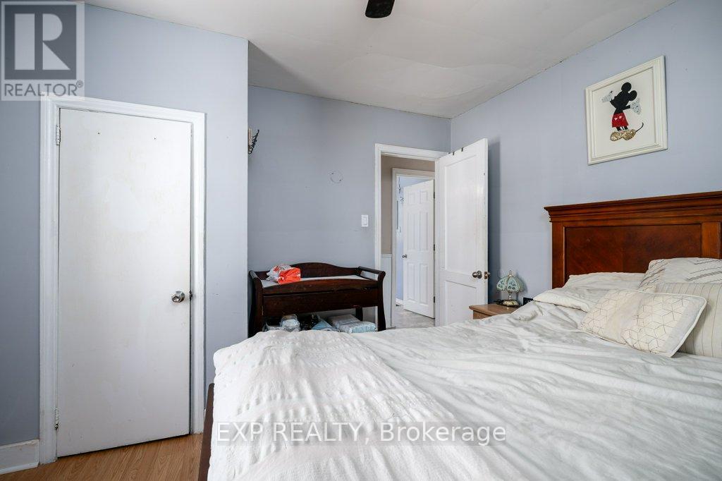 27 Valleyview Crescent, Belleville, Ontario  K8P 3E9 - Photo 14 - X12977104