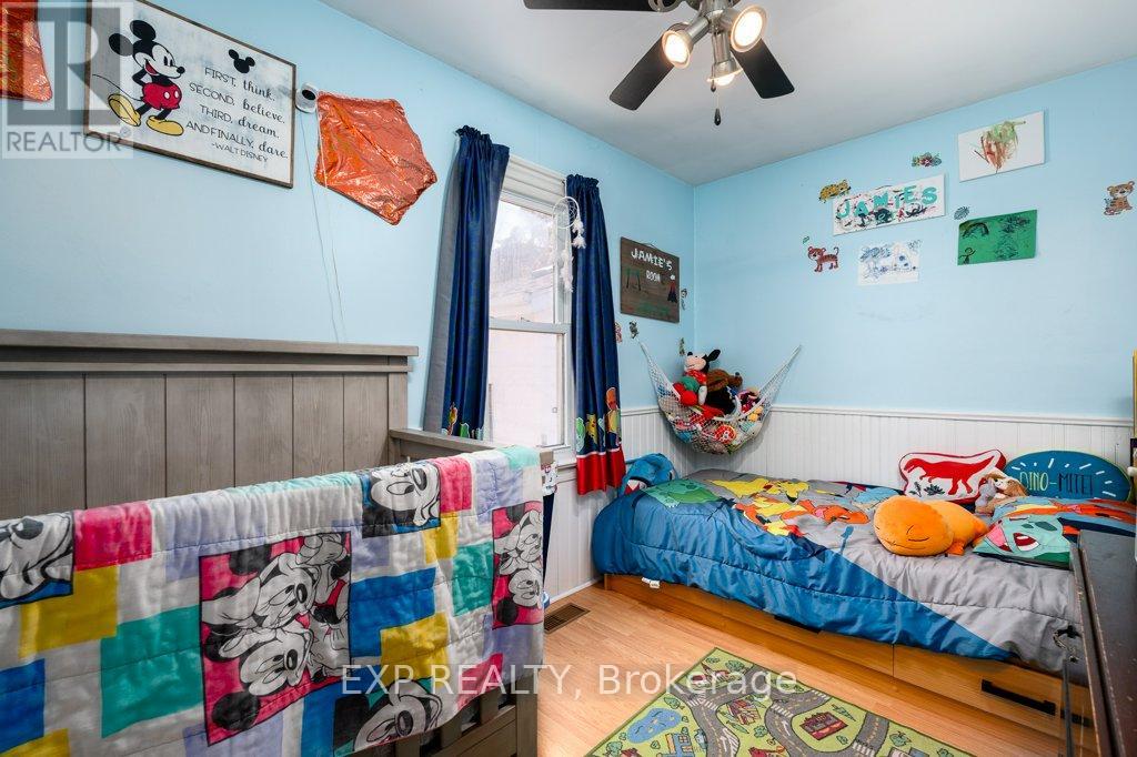 27 Valleyview Crescent, Belleville, Ontario  K8P 3E9 - Photo 15 - X12977104