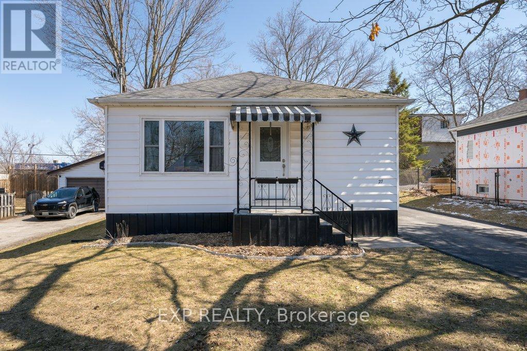 27 Valleyview Crescent, Belleville, Ontario  K8P 3E9 - Photo 2 - X12977104