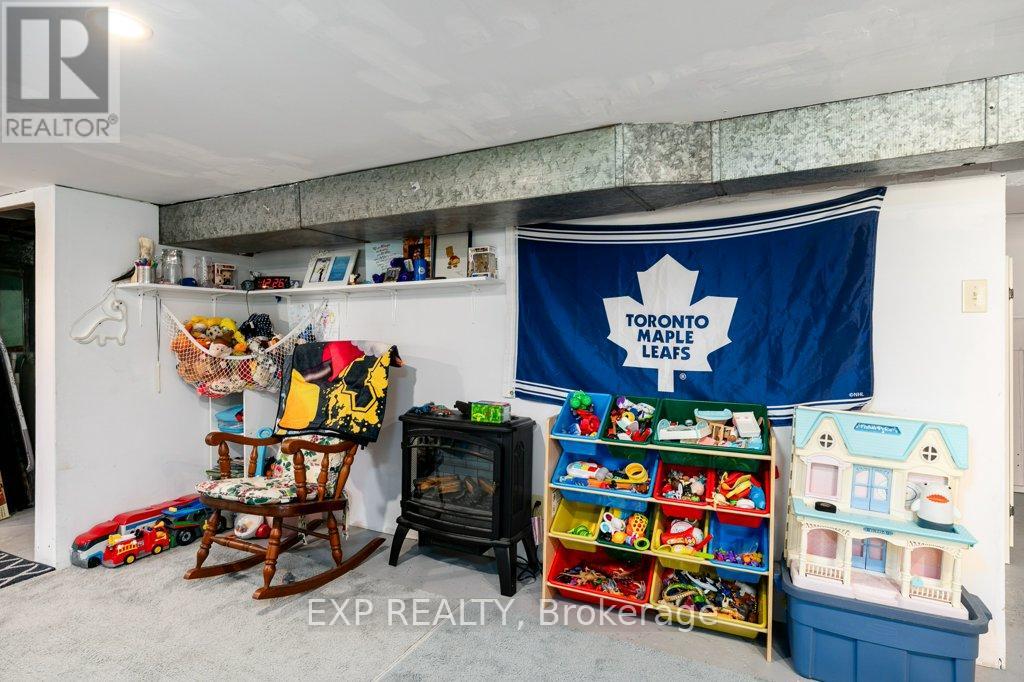 27 Valleyview Crescent, Belleville, Ontario  K8P 3E9 - Photo 21 - X12977104