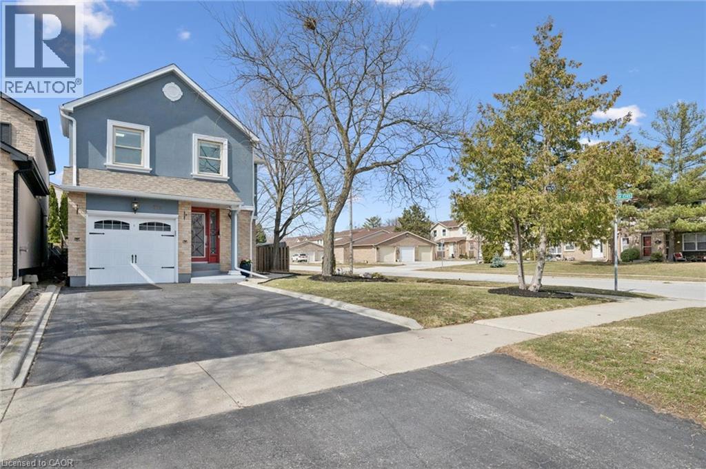 395 Maidstone Crescent, Oakville, Ontario  L6M 1C1 - Photo 3 - 40810257