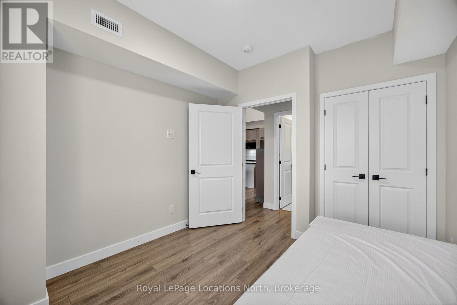 204 - 11 Beausoleil Lane, Blue Mountains, Ontario  L9Y 0H2 - Photo 20 - X12976794