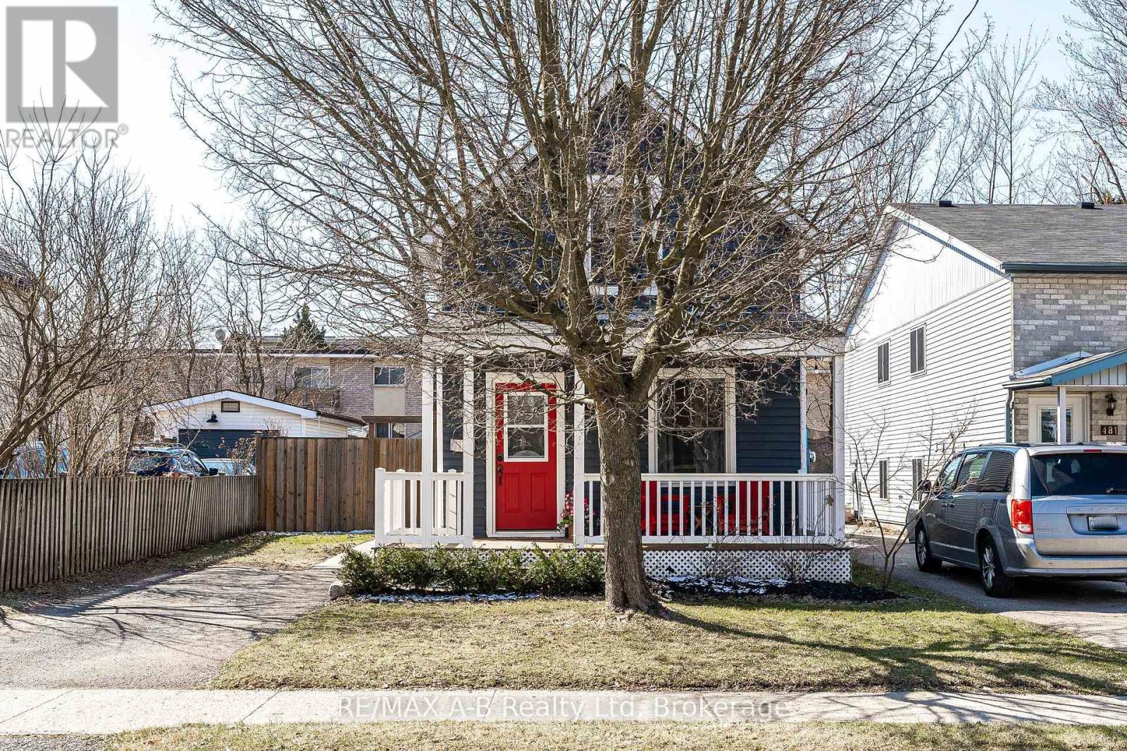 483 Brunswick Street, Stratford, Ontario  N5A 3N7 - Photo 2 - X12976826