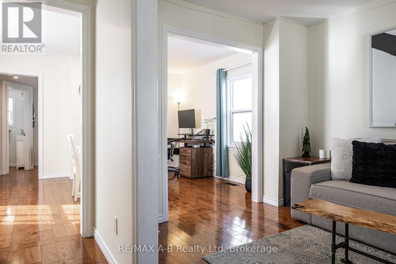 483 Brunswick Street, Stratford, Ontario  N5A 3N7 - Photo 8 - X12976826