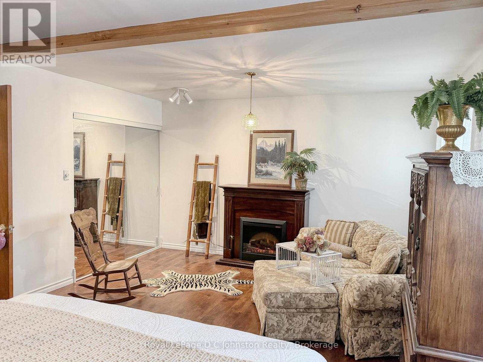 121 Edward Street, Saugeen Shores, Ontario  N0H 2L0 - Photo 18 - X12976912