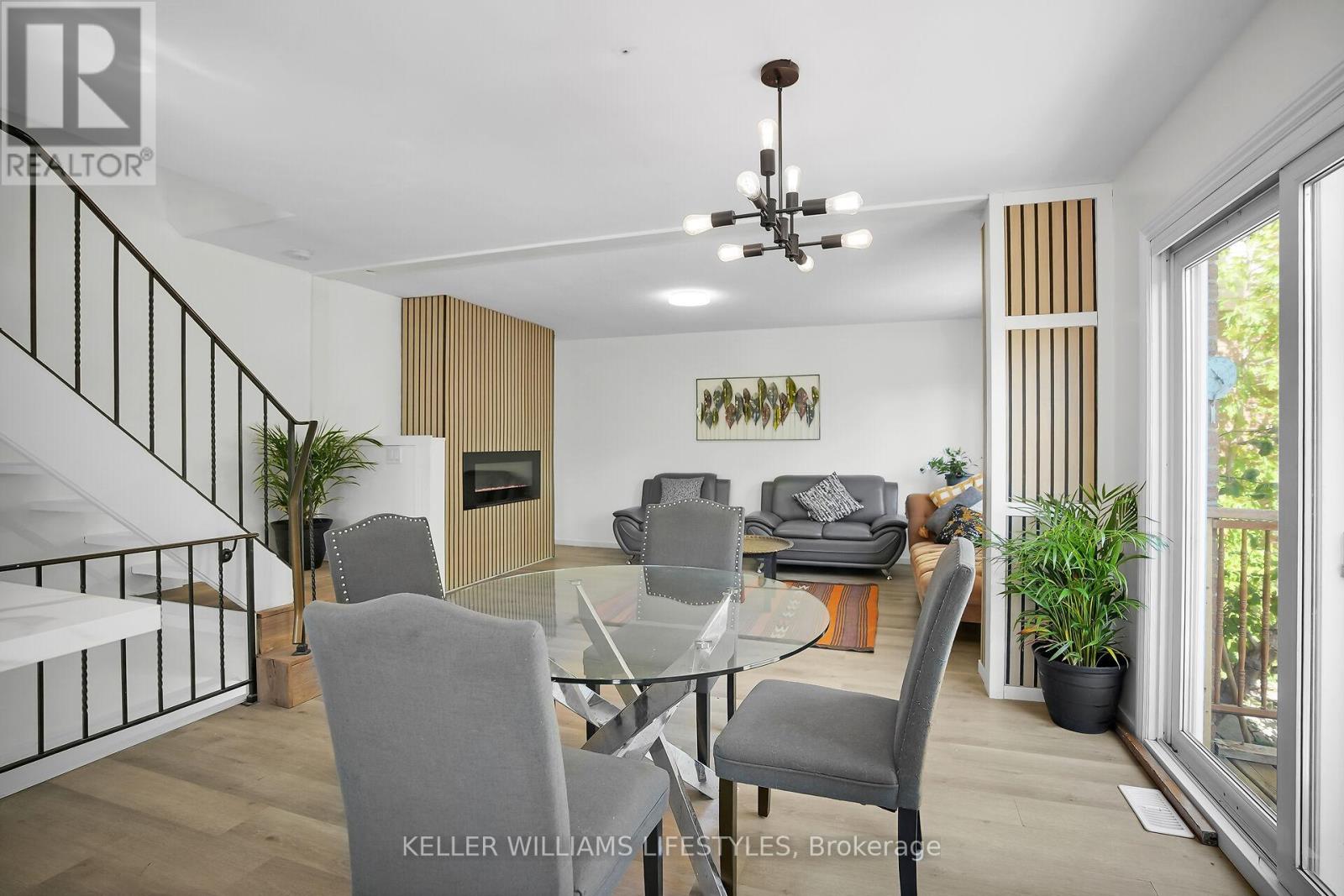 4 - 230 Clarke Road, London East, Ontario  N5W 5P5 - Photo 1 - X12976792