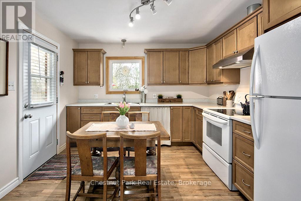 481 24th Street W, Owen Sound, Ontario  N4K 4H9 - Photo 10 - X12976974