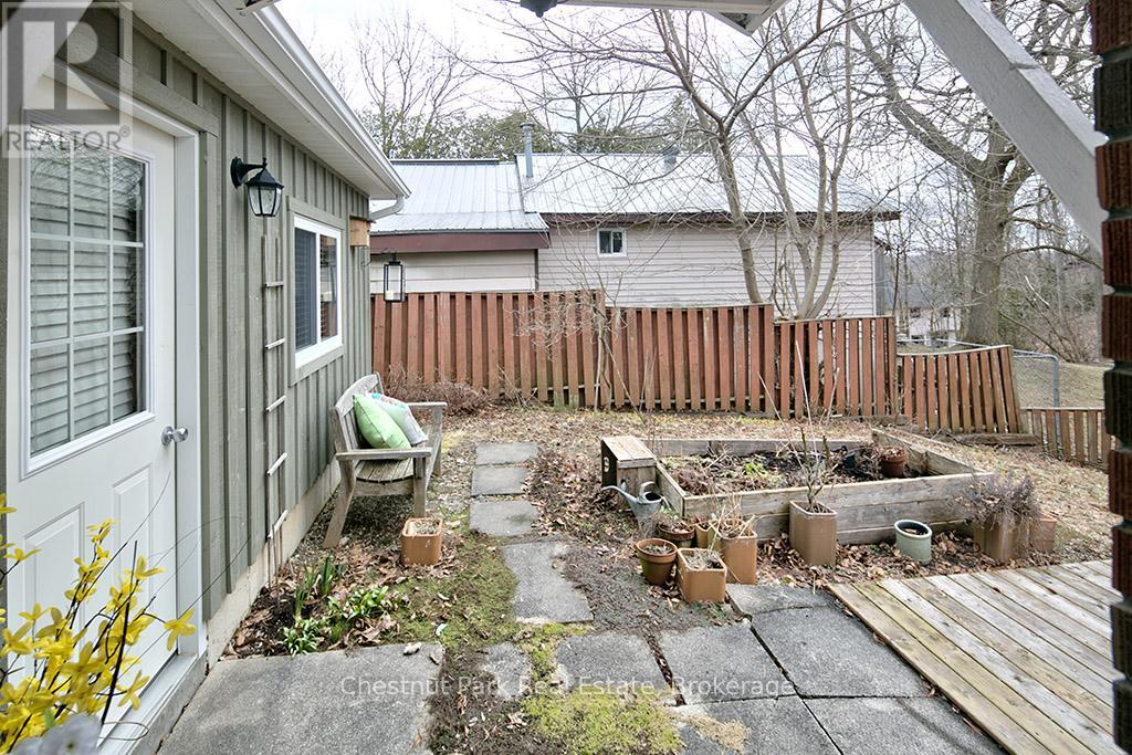 481 24th Street W, Owen Sound, Ontario  N4K 4H9 - Photo 12 - X12976974