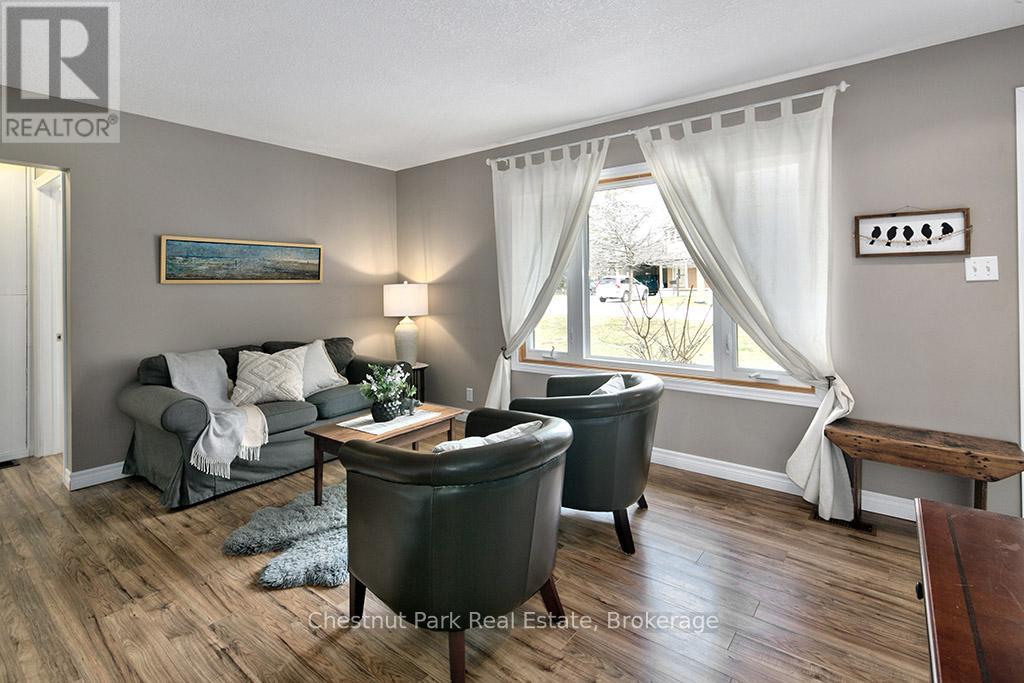 481 24th Street W, Owen Sound, Ontario  N4K 4H9 - Photo 8 - X12976974