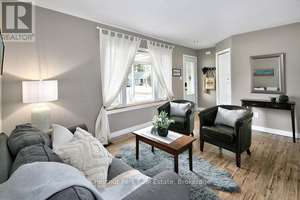 481 24th Street W, Owen Sound, Ontario  N4K 4H9 - Photo 9 - X12976974