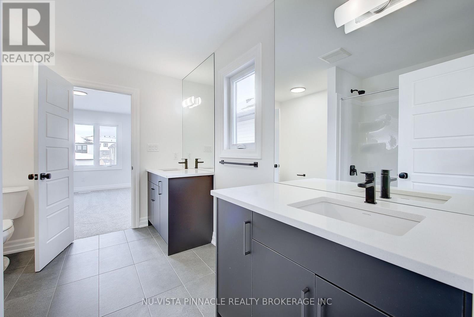 2628 Heardcreek Avenue, London North, Ontario  N6G 0Z8 - Photo 33 - X12976806