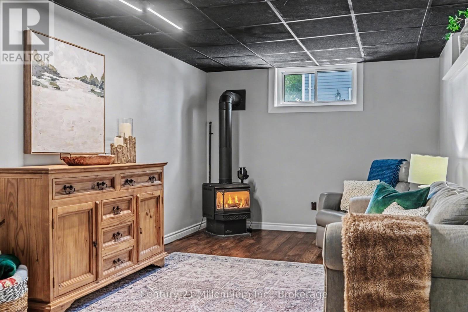 1 Armstrong Crescent, Grey Highlands, Ontario  N0C 1H0 - Photo 36 - X12977004