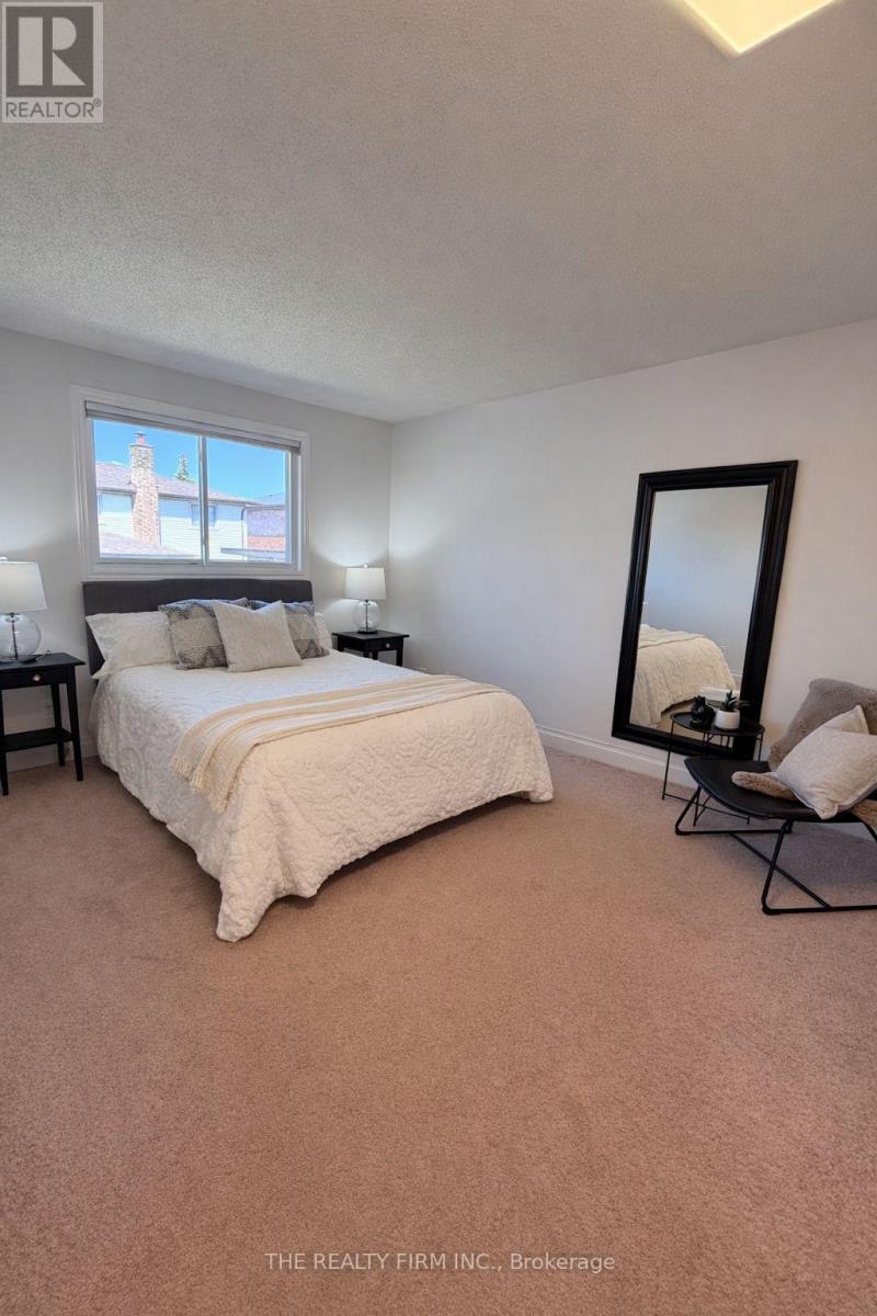 827 Classic Drive, London East, Ontario  N5W 5T4 - Photo 11 - X12976910