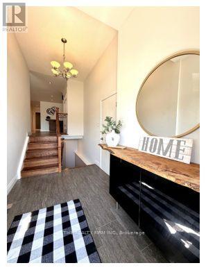 827 Classic Drive, London East, Ontario  N5W 5T4 - Photo 3 - X12976910