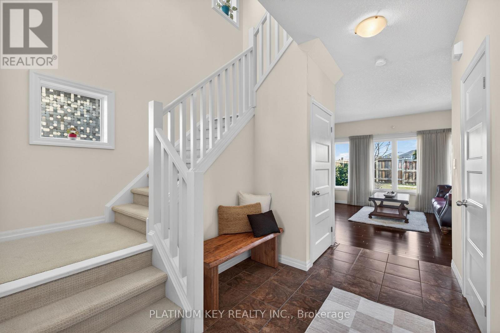 2682 Tokala Trail, London North, Ontario  N6G 5B4 - Photo 3 - X12976922