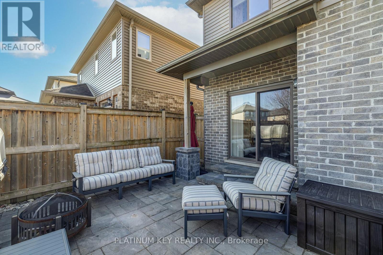 2682 Tokala Trail, London North, Ontario  N6G 5B4 - Photo 30 - X12976922