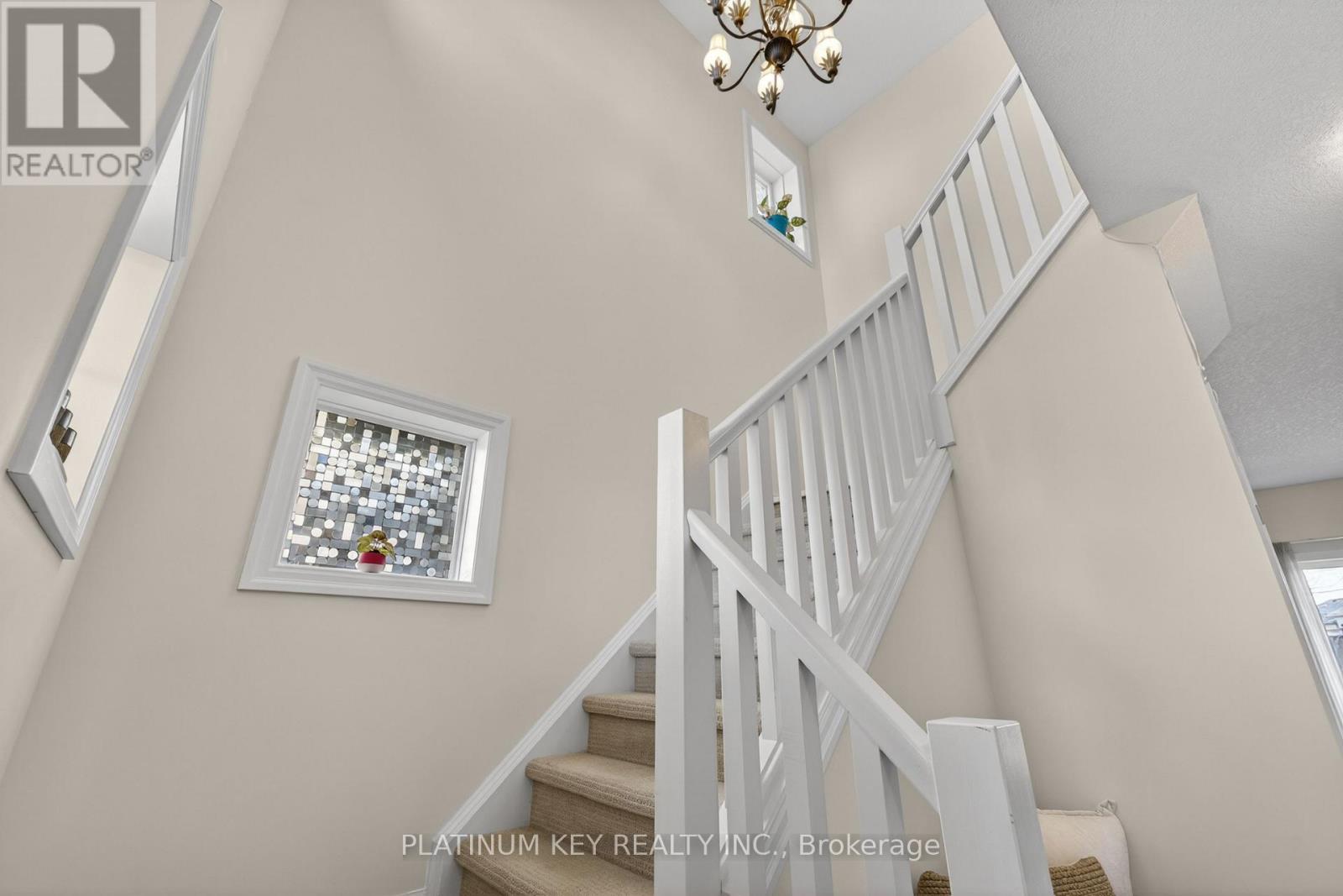 2682 Tokala Trail, London North, Ontario  N6G 5B4 - Photo 4 - X12976922